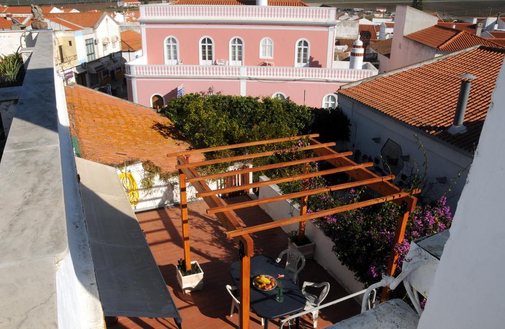 Patio Das Flores Ferreira Do Alentejo Exterior foto