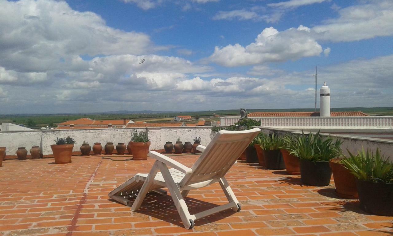 Patio Das Flores Ferreira Do Alentejo Exterior foto